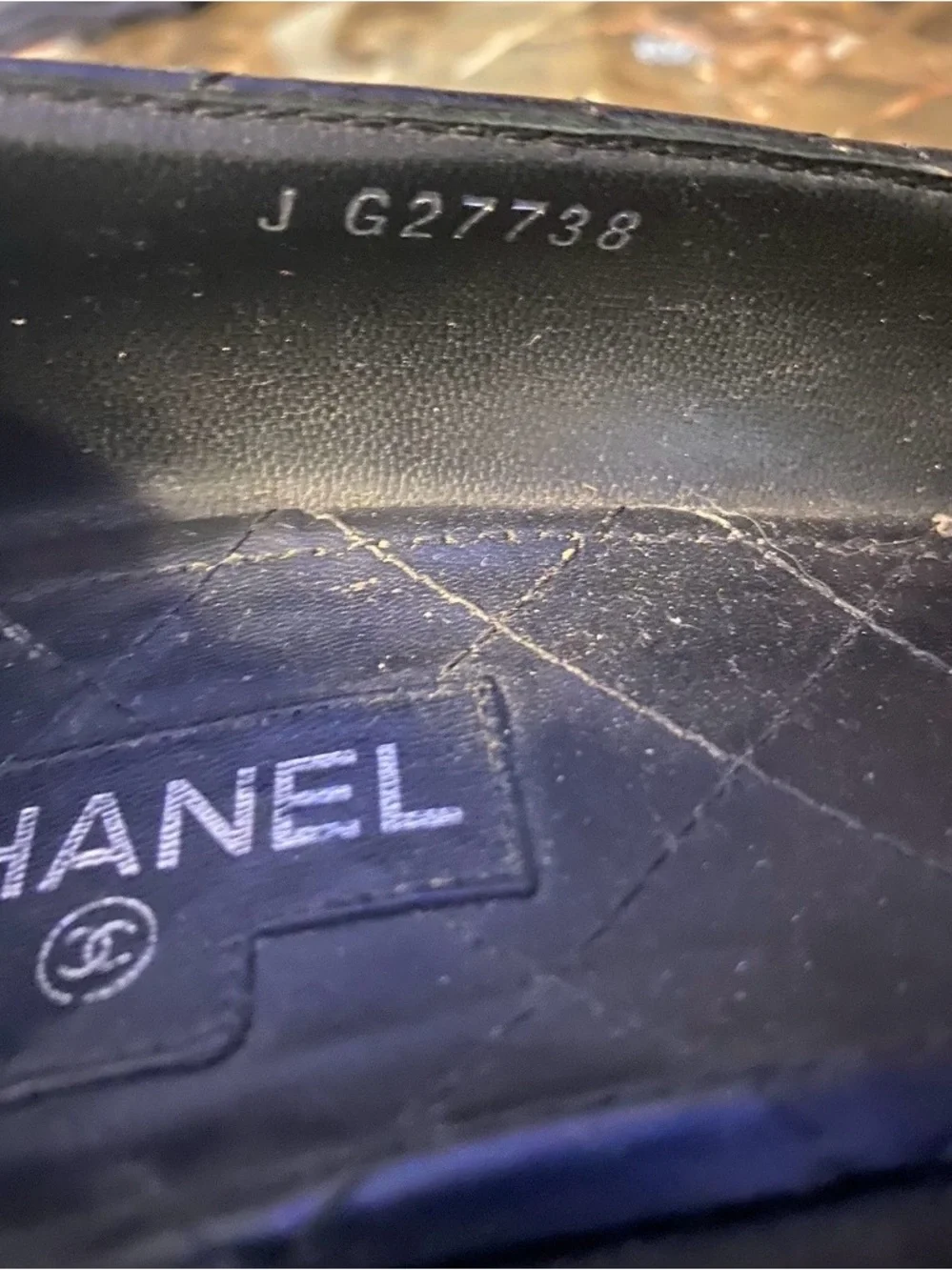 CHANEL Black Leather CC Logo Loafers
